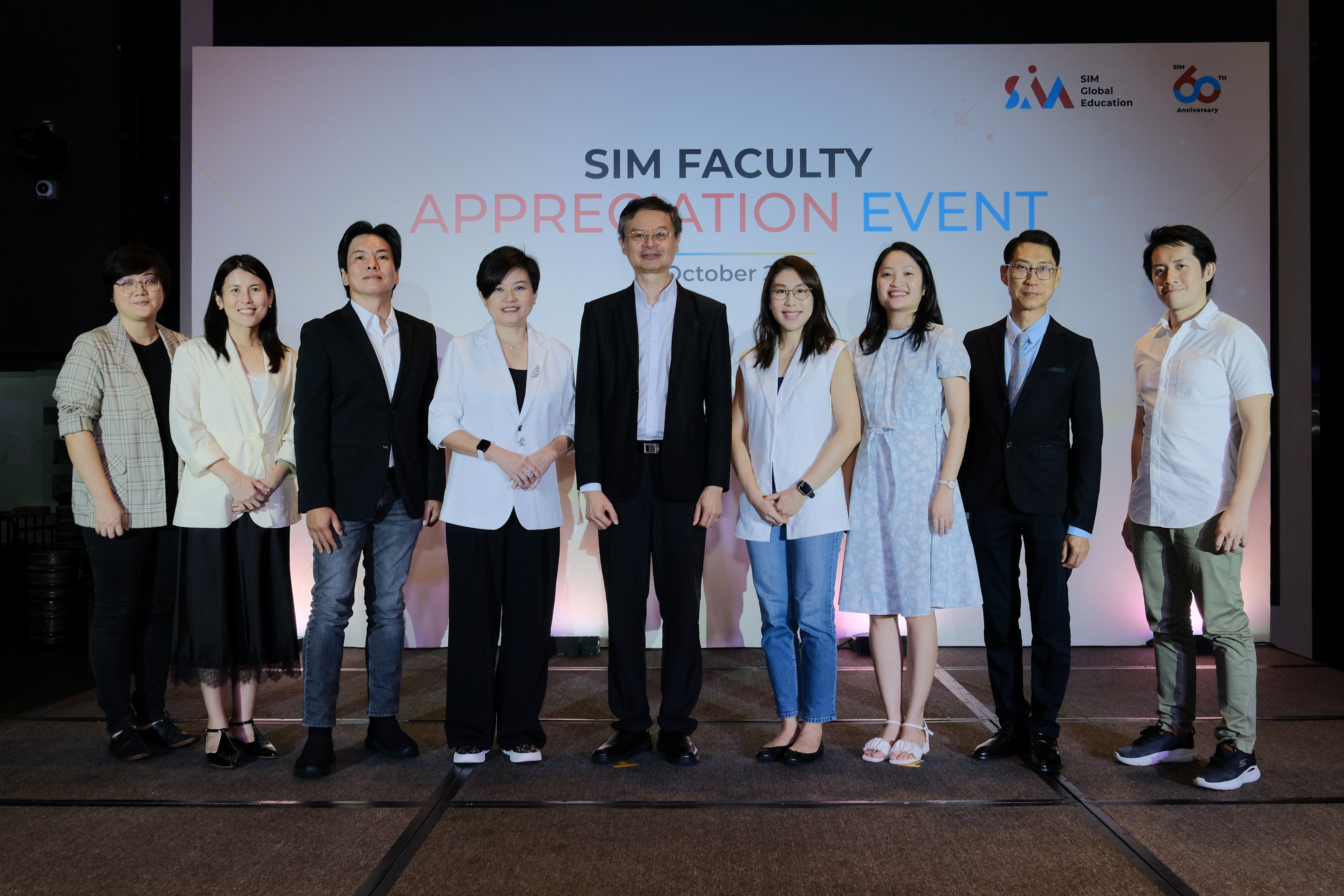 alumni-complmentary-use