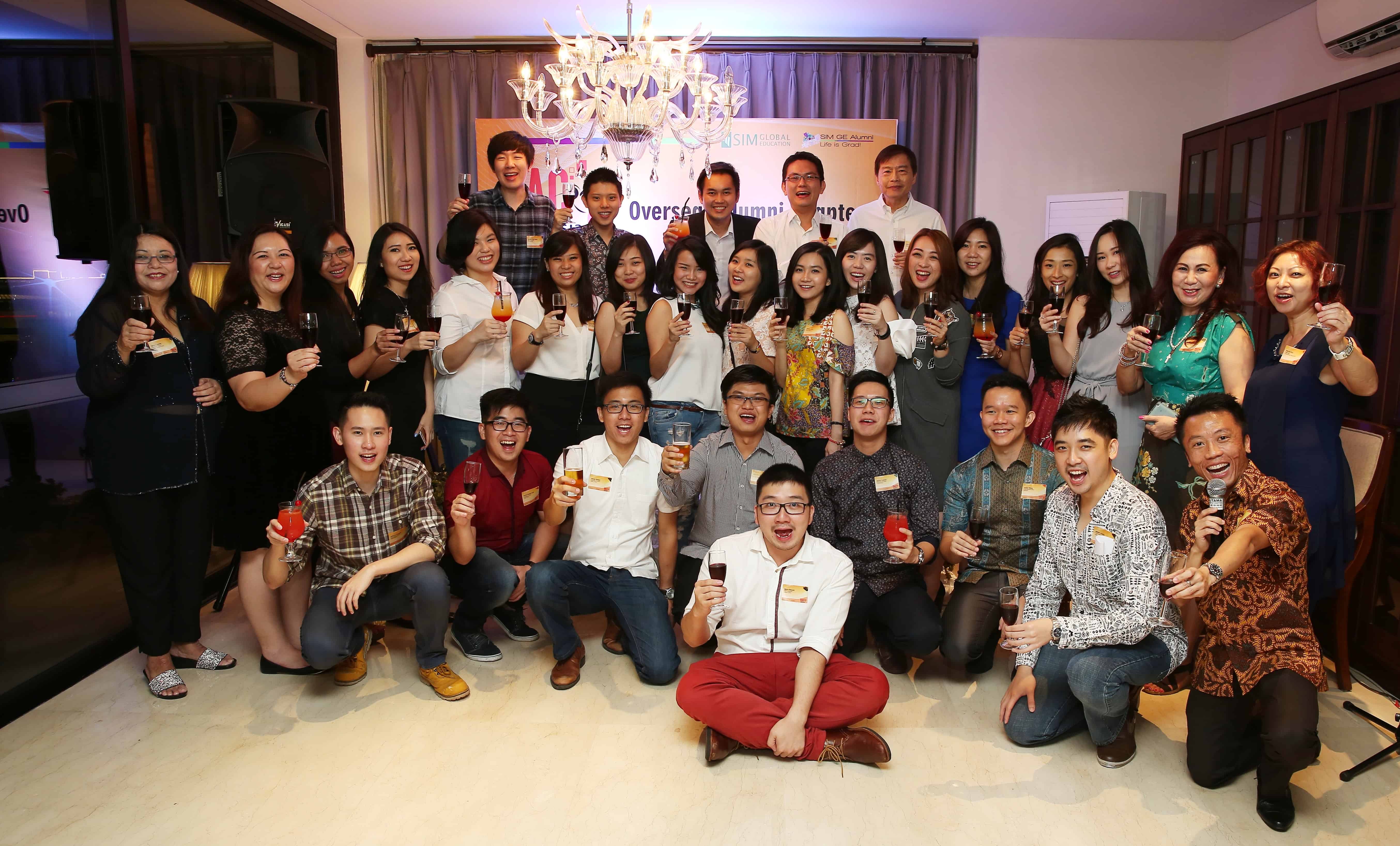 sim007957.jpg sim007957.jpg
