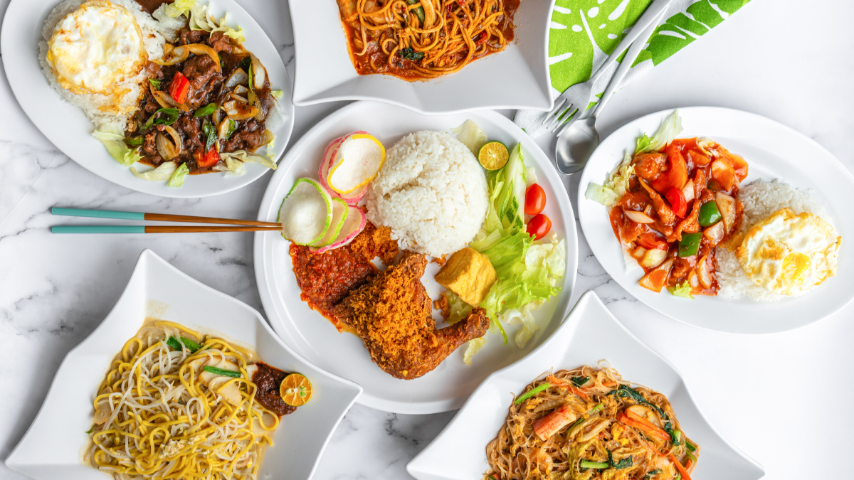 Variety of Singaporean Food from diverse cultures