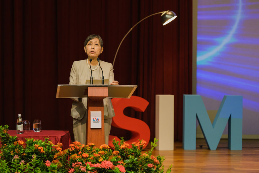 Ms Euleen Goh