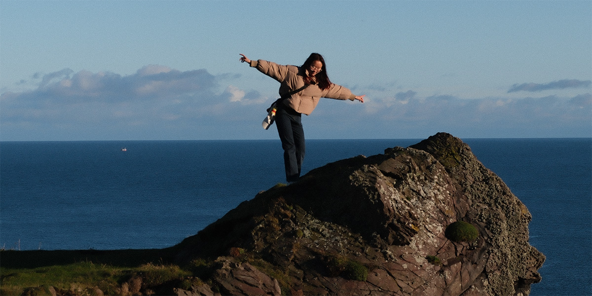 Supported by the SIM Study Abroad Award, the Bachelor of Arts (Honours) Marketing student gained confidence through active class participation, worked on real-world industry projects, and embraced experiences beyond her comfort zone, made possible without placing additional financial strain on her family.