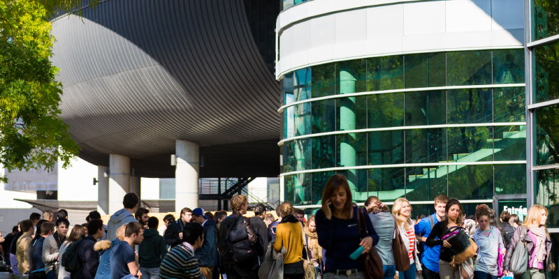 grenoble-ecole-listing