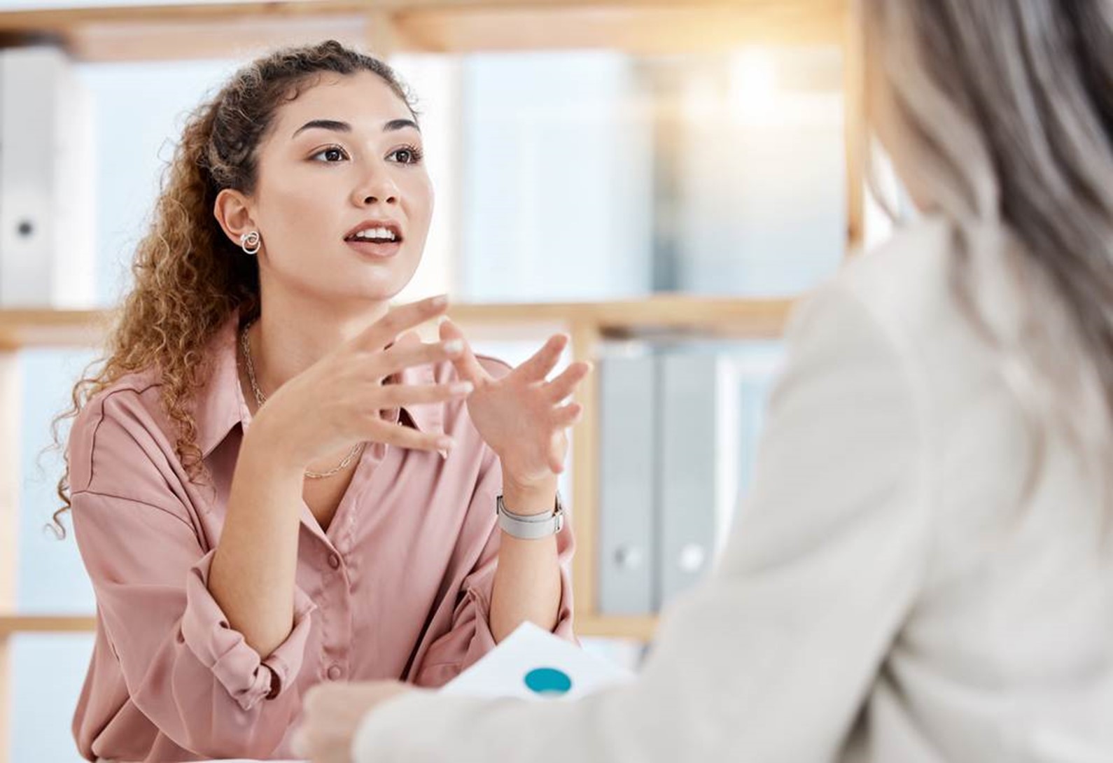 If you're looking to pursue a career in communication design, the Singapore Institute of Management (SIM) has partnered with RMIT University, one of Australia’s leading institutions in the field, to offer the Bachelor of Design (Communication Design) (Top-Up).